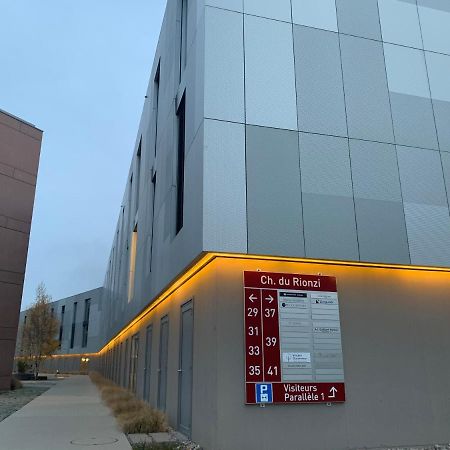 Modern Studio With Mezzanine Le Mont-Sur-Lausanne Екстериор снимка