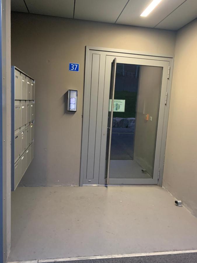 Modern Studio With Mezzanine Le Mont-Sur-Lausanne Екстериор снимка
